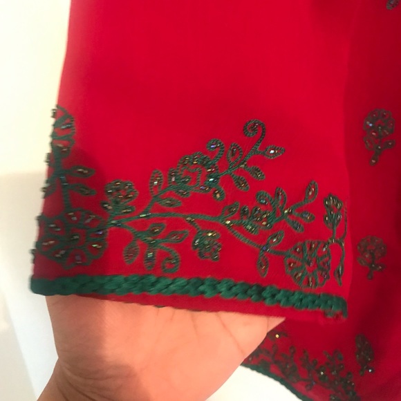 Red & green Bollywood tunic kurthi top - Picture 5 of 8